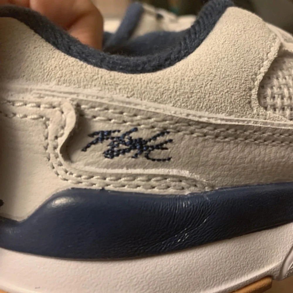 Jordan flight Court 12c